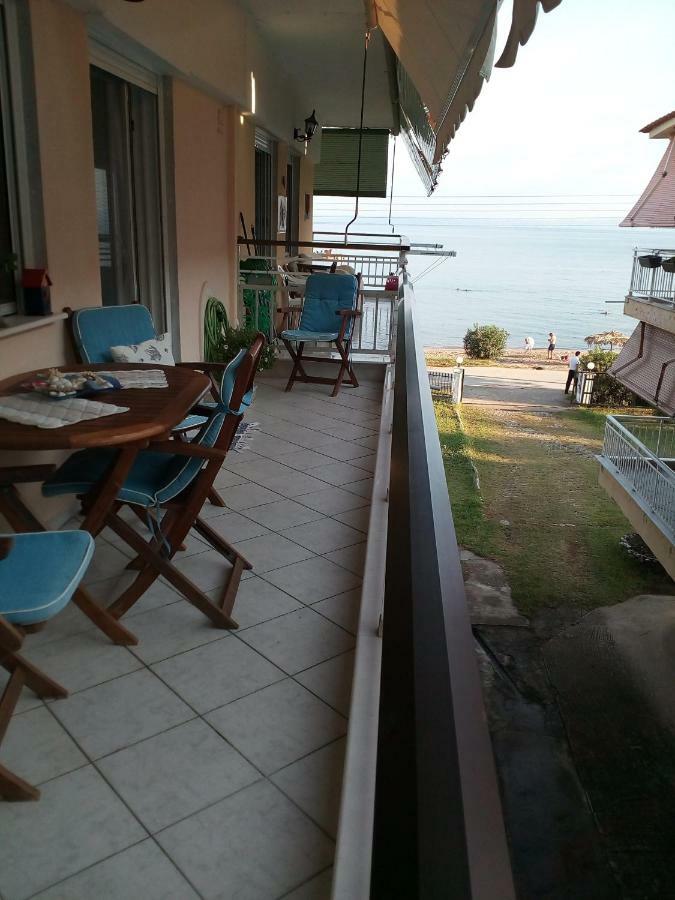 Entire Appartment 50M From Sea - Spiros Metamorfosi  Exterior photo